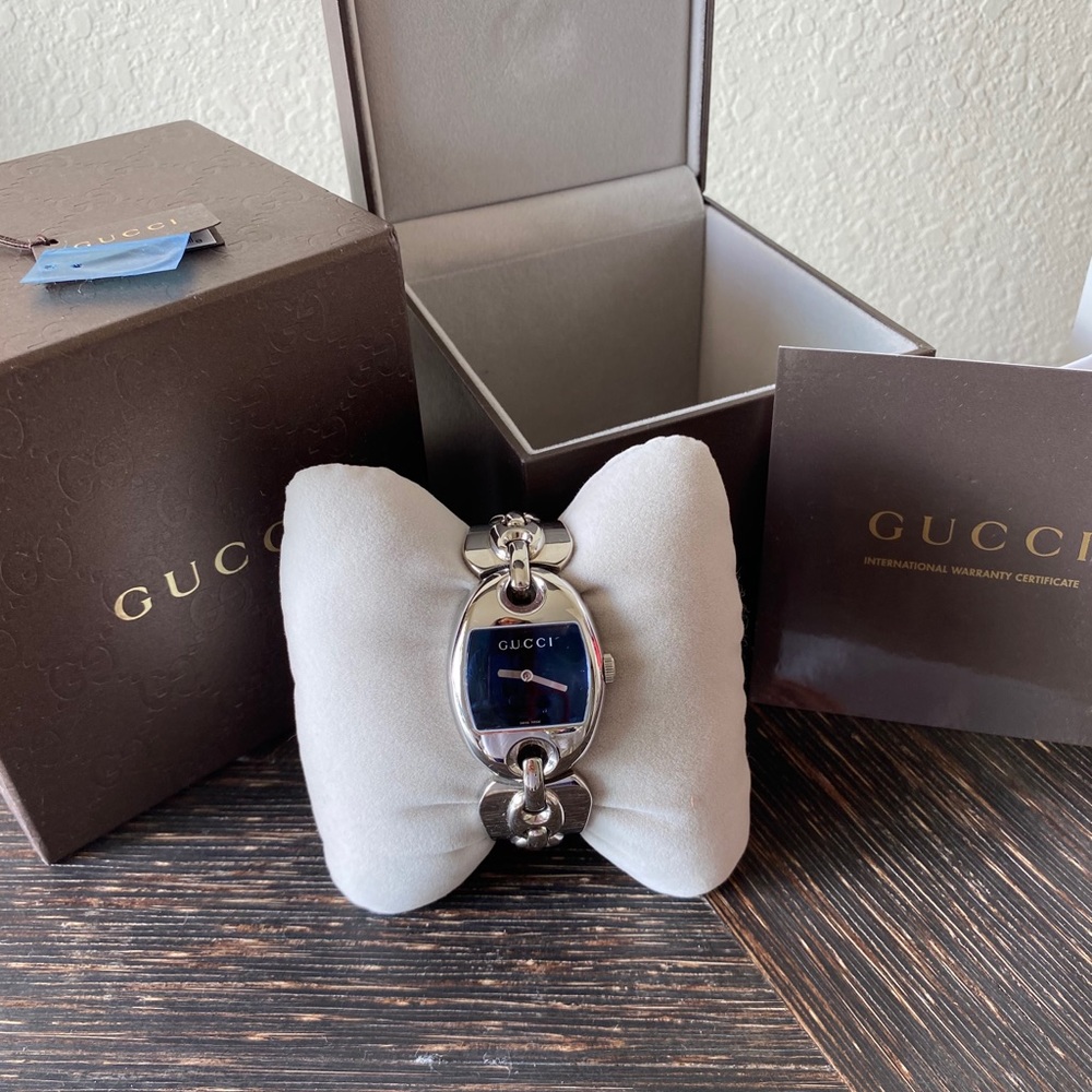 Gucci bracelet watch - Picture 1 of 11